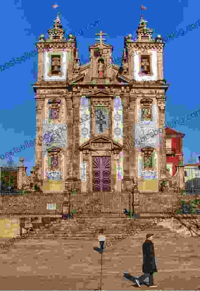 Image Of Porto Cathedral DK Eyewitness Top 10 Porto (Pocket Travel Guide)