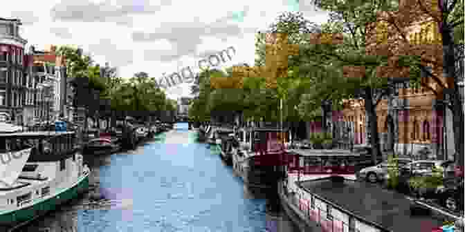 Jordaan Canal, Amsterdam DK Eyewitness Amsterdam (Travel Guide)