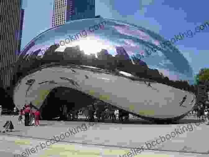 Millennium Park With Cloud Gate Sculpture DK Eyewitness Top 10 Chicago (Pocket Travel Guide)