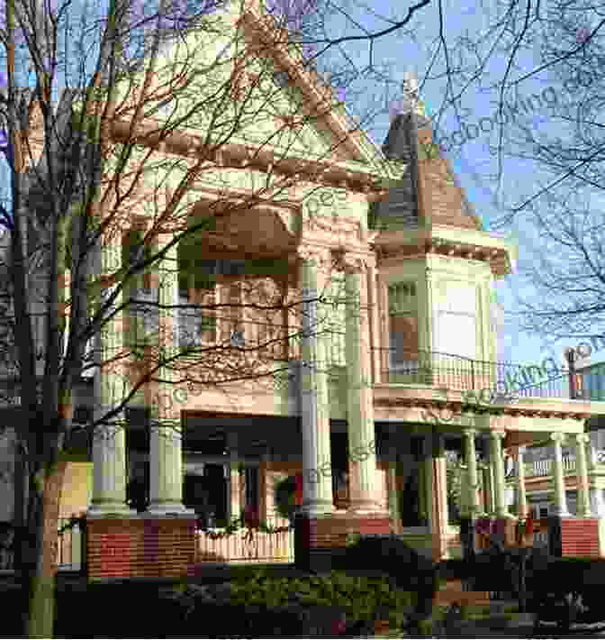 Victorian Homes On Main Street A Walking Tour Of Frostburg Maryland (Look Up America Series)
