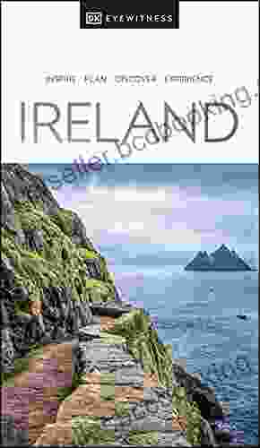 DK Eyewitness Ireland (Travel Guide)